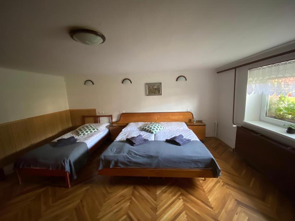 U Deda A Starkej Čierny Blh Exteriér fotografie